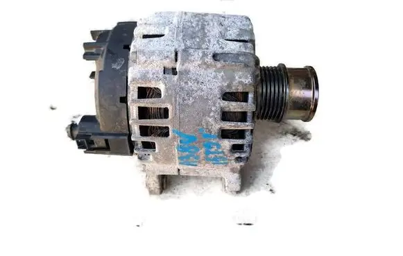 Audi A3 S3 8V Generator/alternator 04C903021A 2715267A T17003700