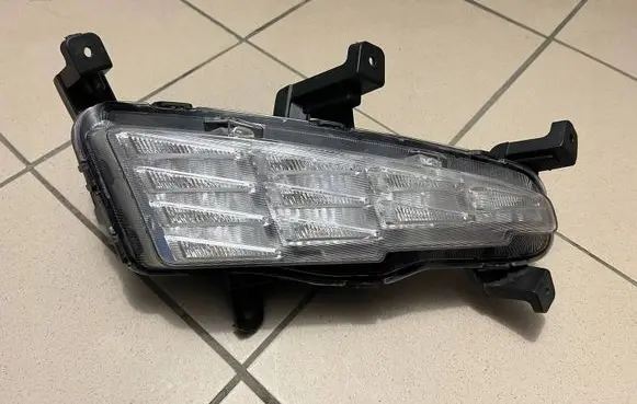 Hyundai i30 LED Daytime headlight 92208-G4600
