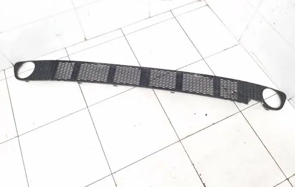 Nissan Almera N16 Front bumper lower grill 9555m020 3568i02 3569i01
