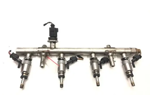 Skoda Octavia Mk3 (5E) Fuel main line pipe 06K133317G
