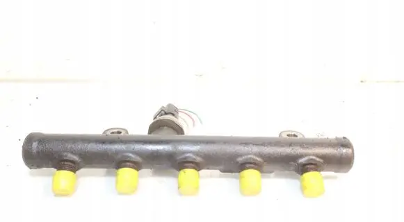 Peugeot Expert Fuel main line pipe
