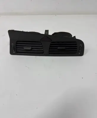 Volvo V70 Dash center air vent grill
