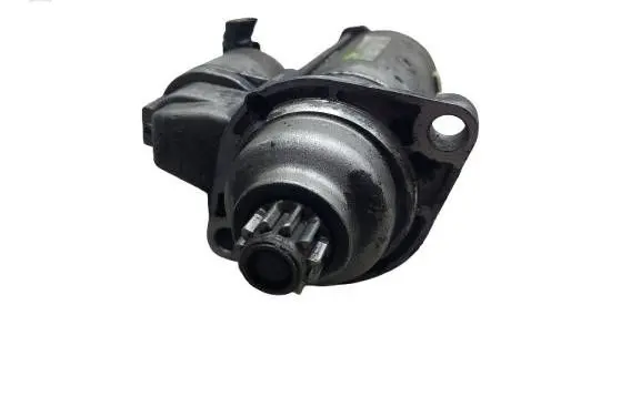 Skoda Octavia Mk1 (1U) Starter motor 02A911024G D7RS130