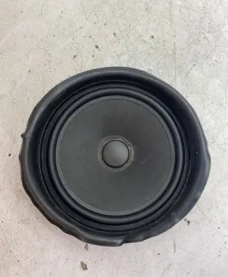 Skoda Octavia Mk3 (5E) Front door speaker 5E0035411J