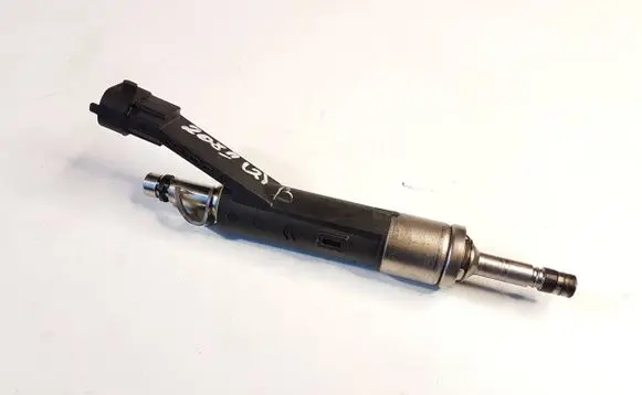 Peugeot 208 Fuel injector 9822715980