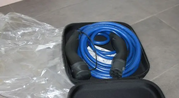 KIA EV6 Electric car charging cable 5555000246 5METERS TYPE2