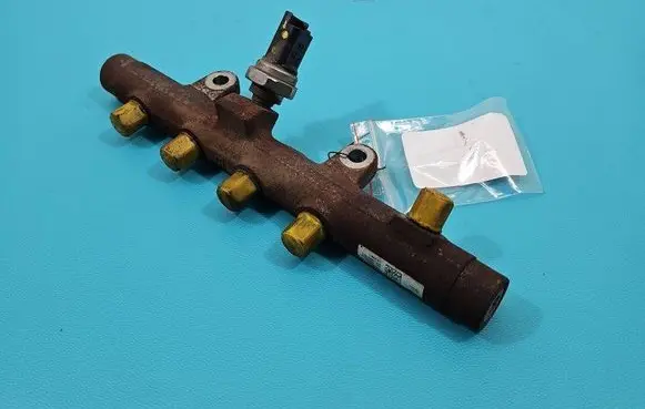 Fuel main line pipe