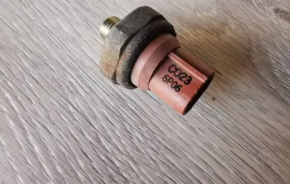 Mazda 3 I Sensor C023 6P06
