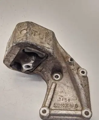 Jeep Grand Cherokee (WK) Engine mount bracket 52090308AE
