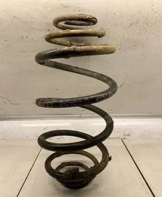 Opel Astra H Rear coil spring