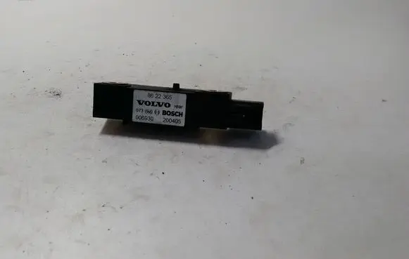 Volvo V70 Airbag deployment crash/impact sensor 8622365