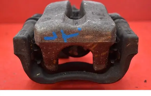 Opel Corsa E Rear brake caliper 