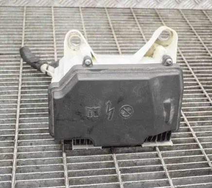 Mercedes-Benz C W205 Fuse box set A2055400182