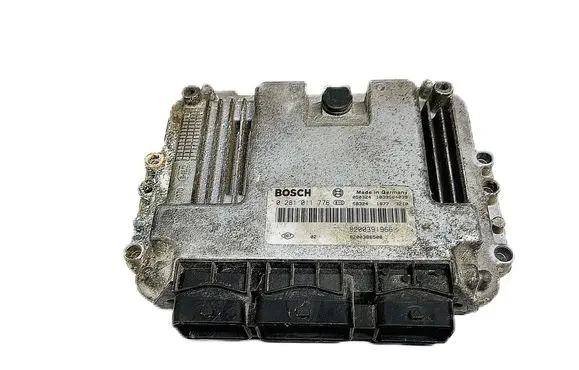 Renault Megane II Engine control unit/module 8200391966