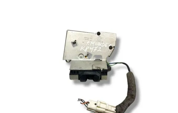 Ford Mondeo Mk III Tailgate/trunk/boot lock/catch/latch F00P0K0 3S71A43102AB
