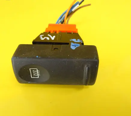 Windscreen/window heater switch