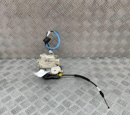 Audi A5 Sportback 8TA Front door lock 8J1837016C