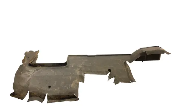 Audi A4 S4 B8 8K Intercooler air guide/duct channel 8K0121284G