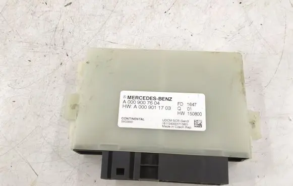 Mercedes-Benz E W213 Adblue control unit 0009007604 0009011703