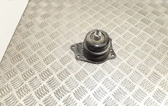 Volkswagen Polo V 6R Engine mount bracket 6R0199167AA