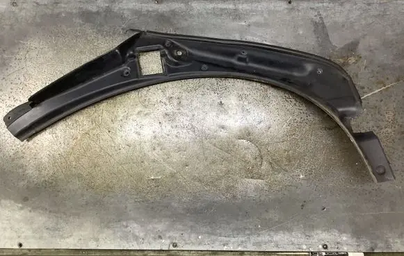 Mercedes-Benz GL X164 Other trunk/boot trim element A1646930333 A1646900327