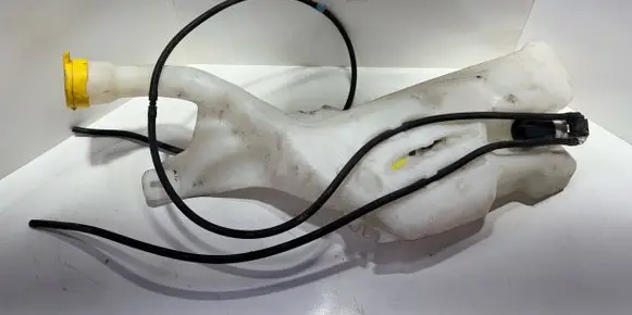 Renault Megane IV Windshield washer fluid reservoir/tank 289100350R