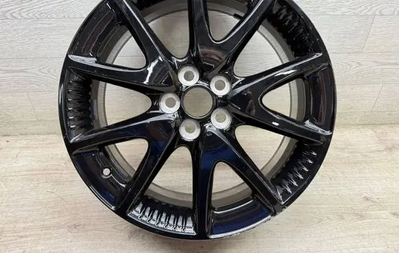 Toyota Yaris R17 alloy rim 85353