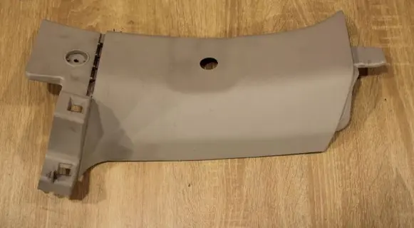 (C) pillar trim