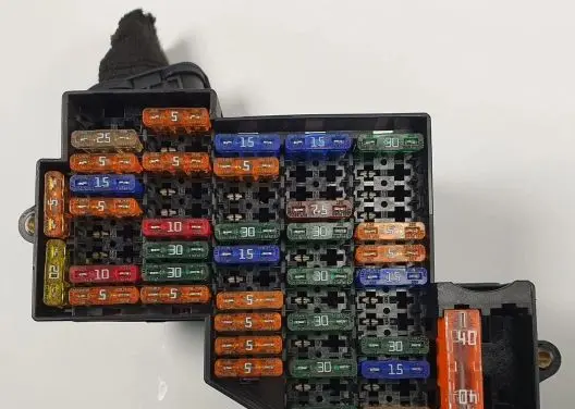 Porsche Cayenne (92A) Fuse box set 7P0941828C