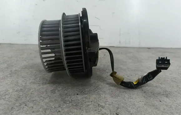 Toyota Prius (NHW20) Heater fan/blower 1940001390