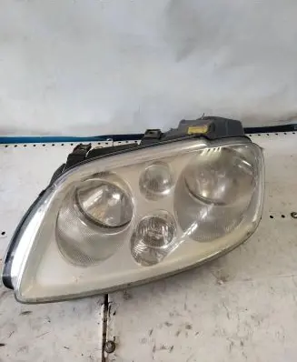 Volkswagen Touran I Headlight/headlamp 1T0941005 0301205201