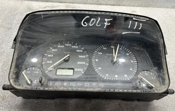 Volkswagen Golf III Speedometer (instrument cluster) 5392324730