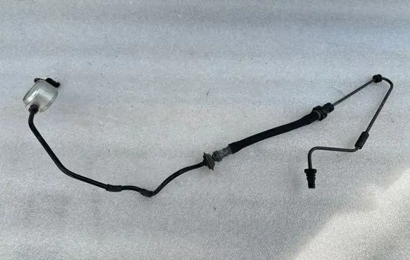Audi A4 S4 B8 8K Clutch pipe/line 8K1721465D