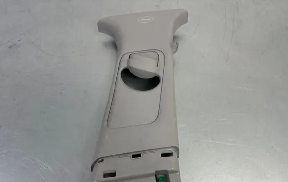 Hyundai i30 (B) pillar trim (top) 85843G4000