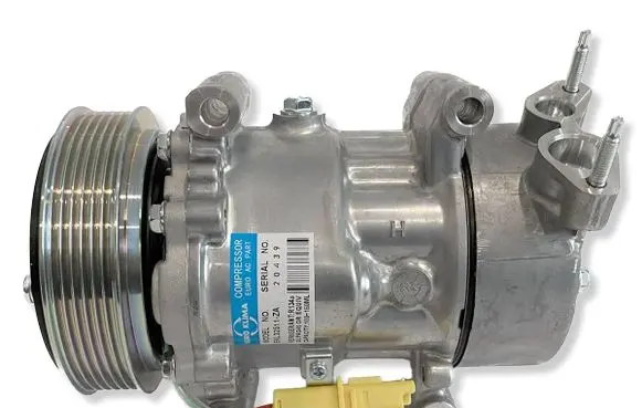 Peugeot 307 Air conditioning (A/C) compressor (pump) 9646273880