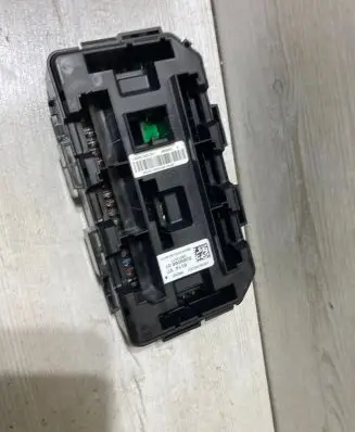 BMW 1 F20 F21 Fuse box set 9389068 19549000001