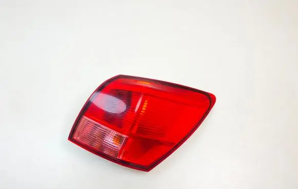 Nissan Qashqai Rear/tail lights 05090