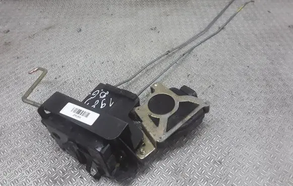 KIA Rio Rear door lock