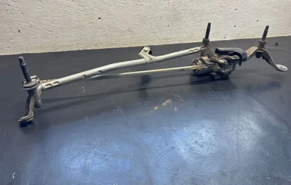 Mercedes-Benz GLC X253 C253 Front wiper linkage and motor 3397022061 A2538204500 20190821