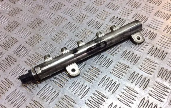 Fuel pressure sensor