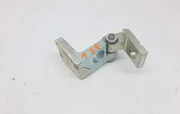 Seat Leon (1M) Rear door hinge set 5P0833402D