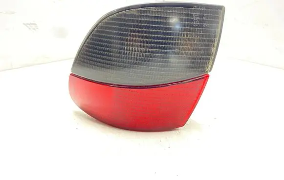 Peugeot 406 Rear/tail lights