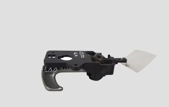 Hyundai Santa Fe Front door interior handle
