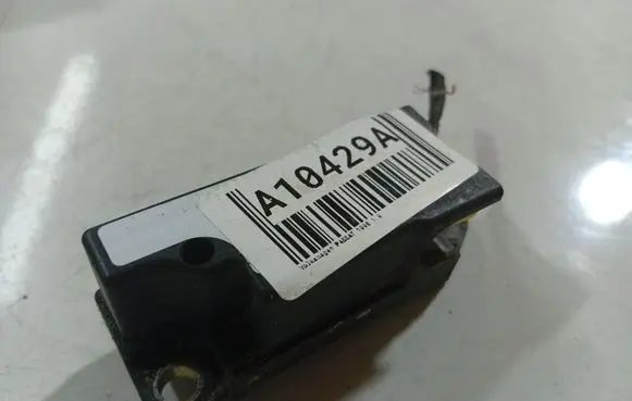 Volkswagen PASSAT B5 Airbag deployment crash/impact sensor 1J0909606N