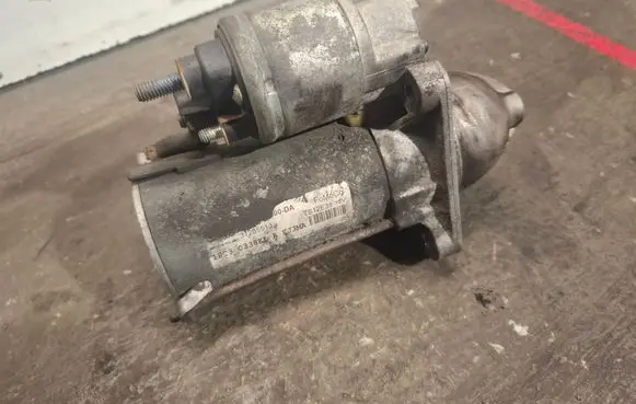 Volvo V60 Starter motor 31285513