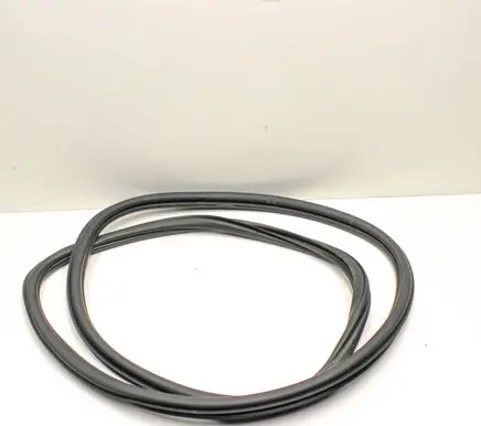 Skoda Octavia Mk3 (5E) Rubber seal front coupe door 5E0867365B