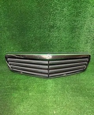 Mercedes-Benz C W204 ACC Distronic radar sensor grill/trim A2048801883oe