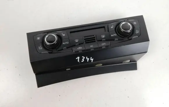 Audi A5 8T 8F Climate control unit 8T1820043AQ A2C53346679