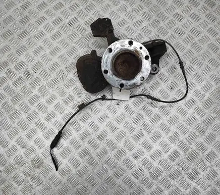 Mercedes-Benz Sprinter W907 W910 Front wheel hub A9073300000