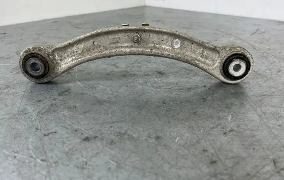Audi Q7 4L Rear upper control arm/wishbone 7L0505375A